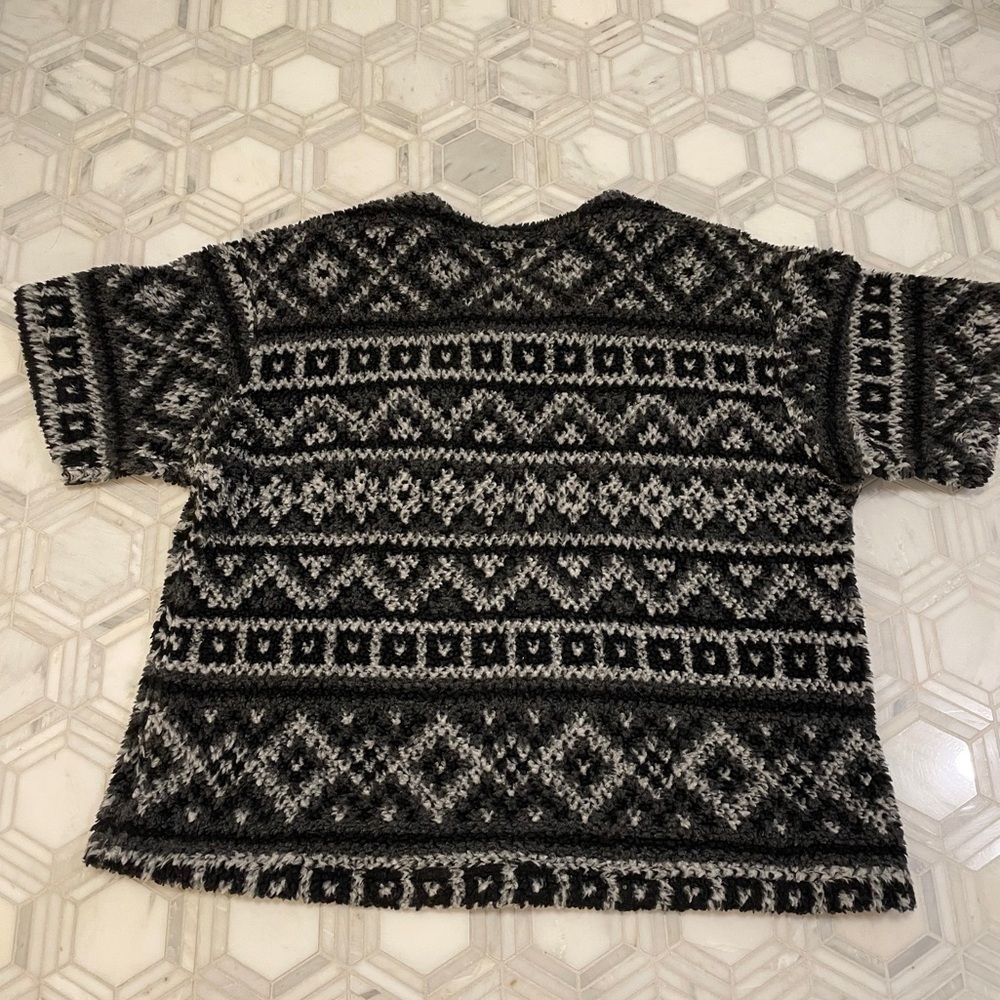 Engineered Garments Geometric Fairisle Fuzzy Faux Sherpa Fleece Short 1/2 Sleeve - Picture 7 of 7